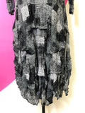 COMFY GRAPHIC MESH TIERED DRESS - XS