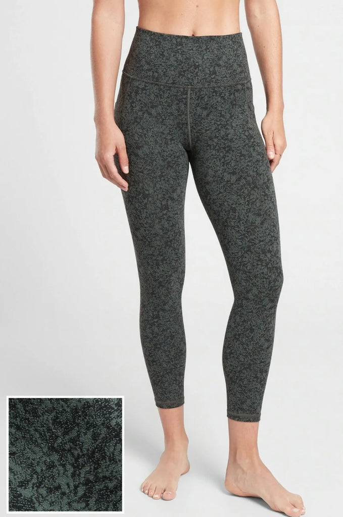 Athleta Marble Salutation Tights With Pockets.. Size: Small Black - $35 -  From Phyllis