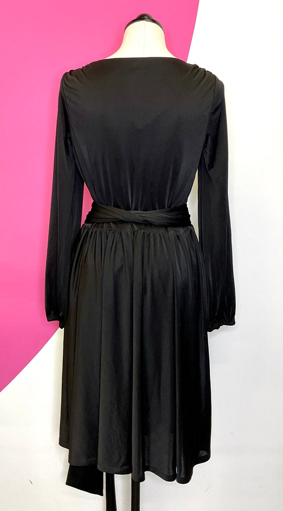 HALSTON HERITAGE NEW WRAP DRESS - L UpScaleIT HALSTON HERITAGE NEW WRAP DRESS - L UpScaleIT