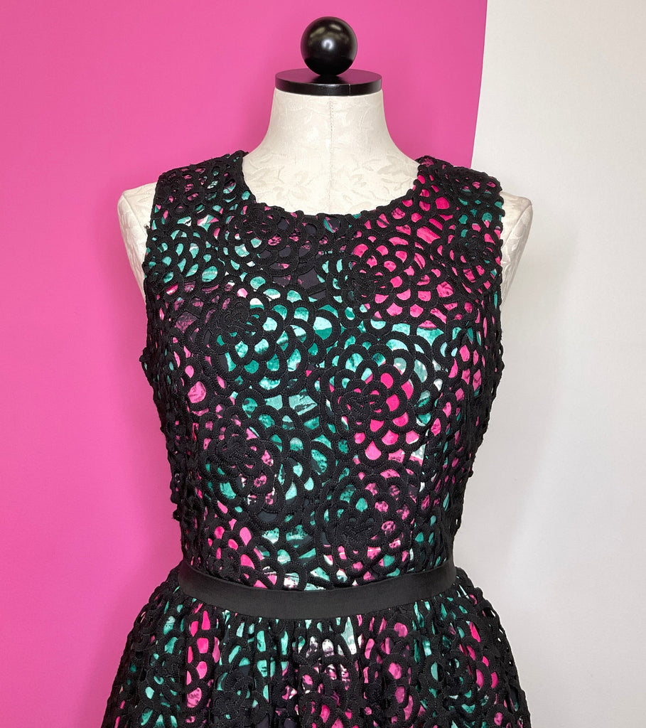 ANTHROPOLOGIE WOLVEN TERRACE DRESS - 4 UpScaleIT ANTHROPOLOGIE WOLVEN TERRACE DRESS - 4 UpScaleIT